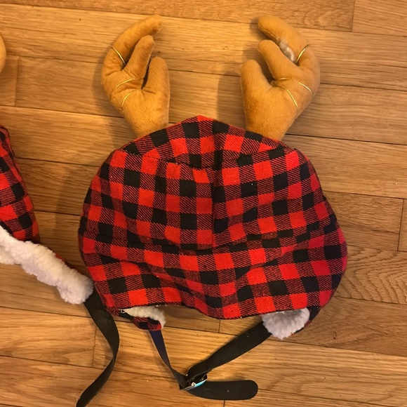 Reindeer Winter Hats - Picture 2 of 7